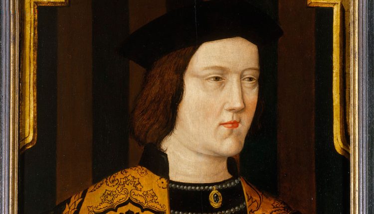 شاه ادوارد چهارم رژلب هایی با رنگ های سفارشی داشت که مخصوص او و اشرافیون بودند