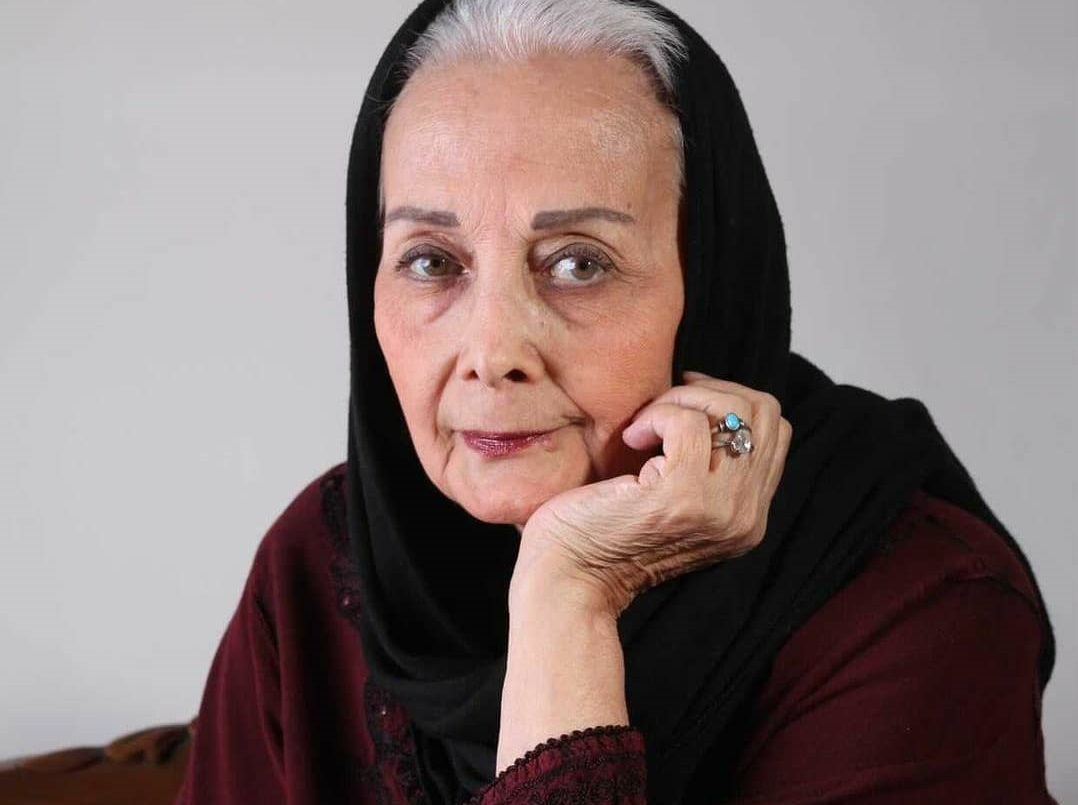 استایل باکلاس خانوم بازیگر 83 ساله ایرانی در آمریکا