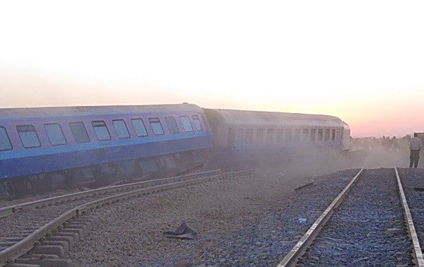 واژگونی قطار مشهد به یزد
